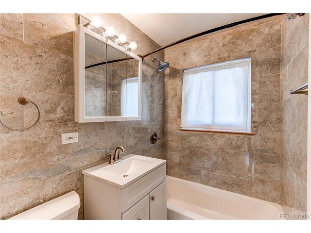 4336 S Acoma St, Englewood, CO 80110
