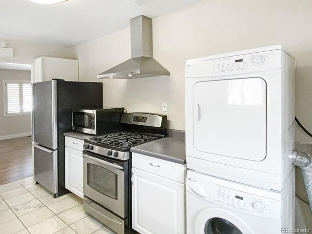 4336 S Acoma St, Englewood, CO 80110