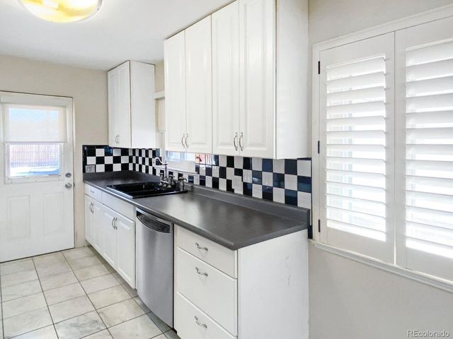 4336 S Acoma St, Englewood, CO 80110