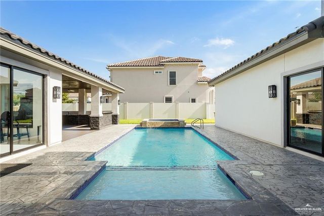 4915 August Drive, Edinburg, TX 78539