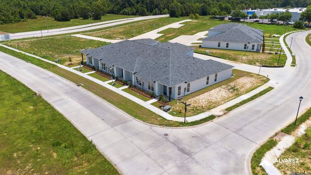 5702 Montegudo Blvd, Zachary, LA 70791