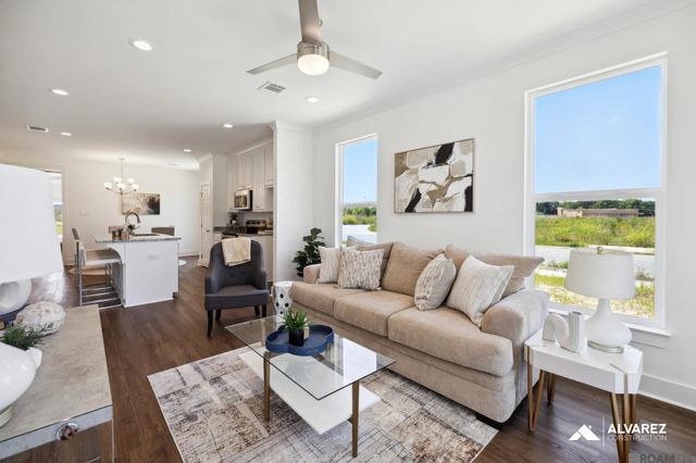 5702 Montegudo Blvd, Zachary, LA 70791