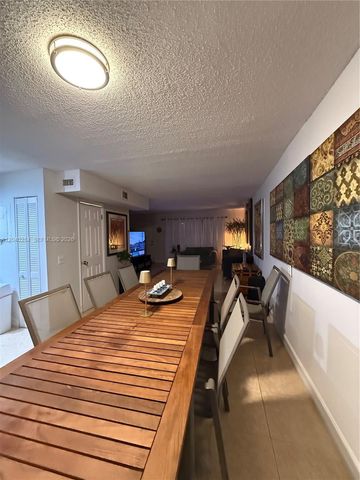 1100 SE 4th Ave 32, Deerfield Beach, FL 33441