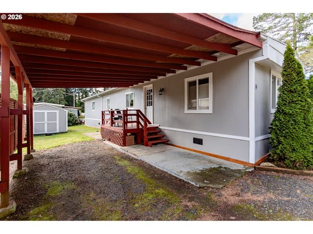 5170 GRAND Ave Spc 19, Florence, OR 97439
