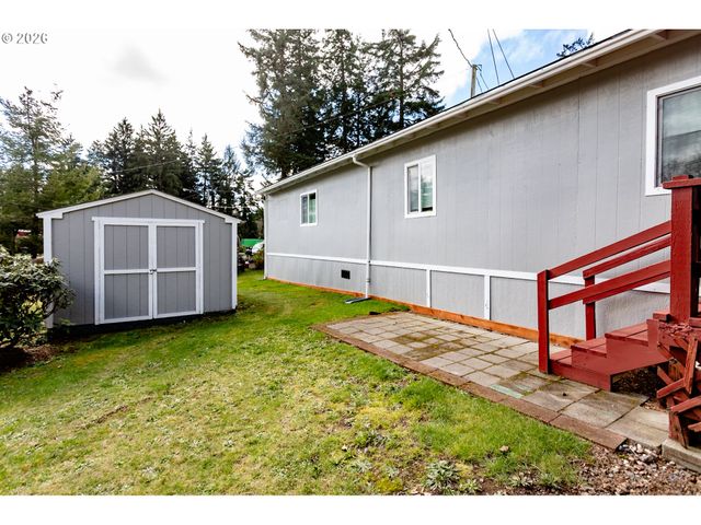 5170 GRAND Ave Spc 19, Florence, OR 97439
