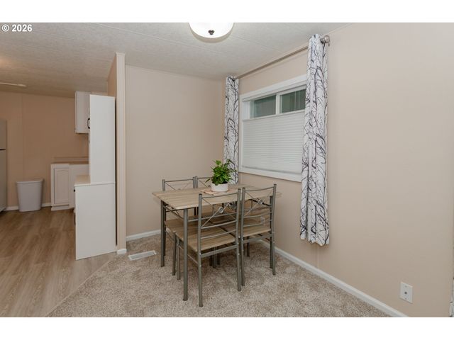 5170 GRAND Ave Spc 19, Florence, OR 97439