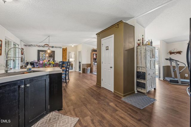 3596 Nc 581 Hwy, Louisburg, NC 27549