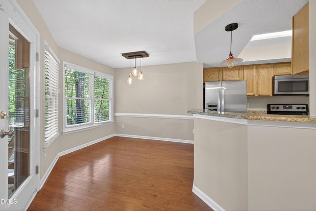 113 Abingdon Court Lc, Cary, NC 27513