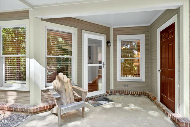 113 Abingdon Court Lc, Cary, NC 27513