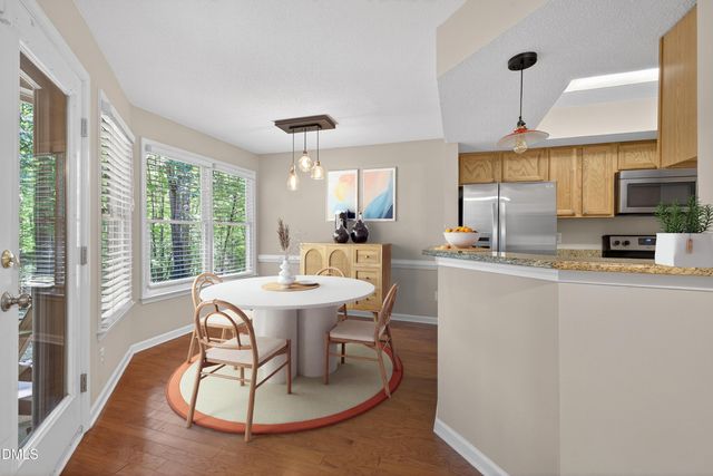 113 Abingdon Court Lc, Cary, NC 27513