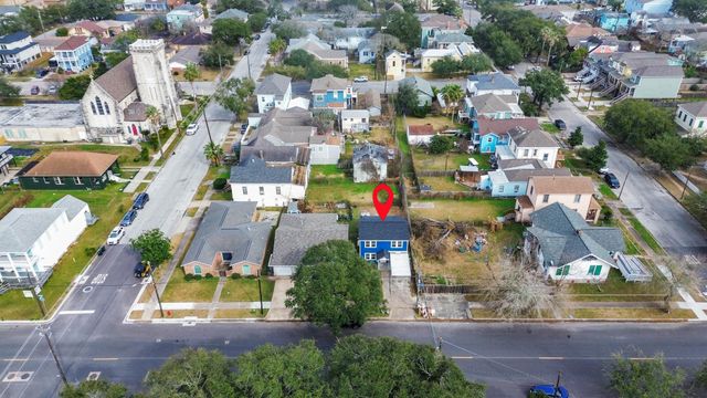 1206 37th Street, Galveston, TX 77550