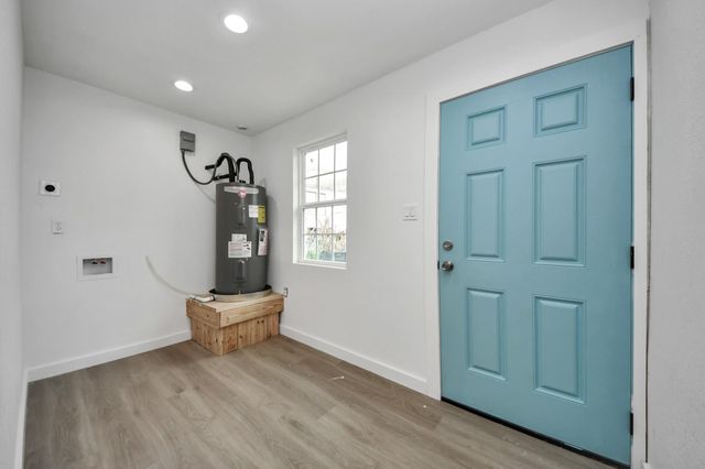 1206 37th Street, Galveston, TX 77550