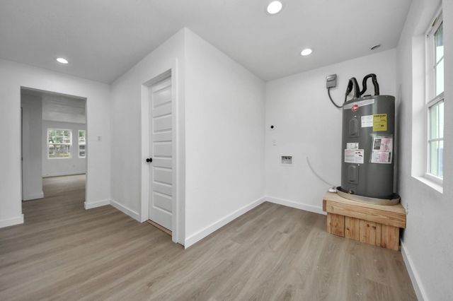 1206 37th Street, Galveston, TX 77550