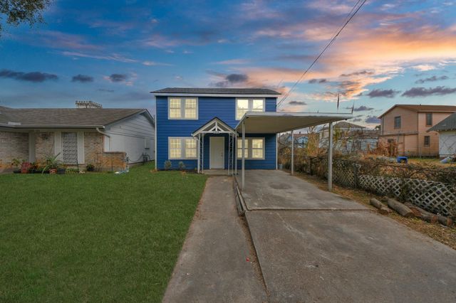 1206 37th Street, Galveston, TX 77550