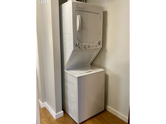 5715 Ne SACRAMENTO St 11, Portland, OR 97213