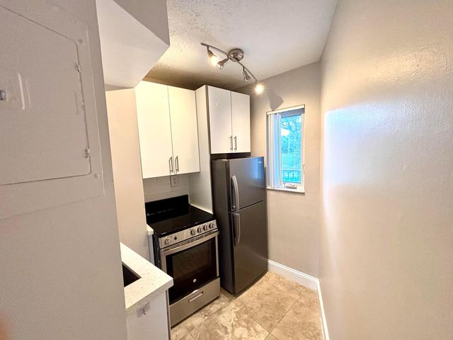 431 W Camino Real 5, Boca Raton, FL 33432