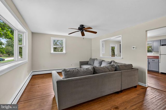 2025 ROOSEVELT BLVD, Hatfield, PA 19440