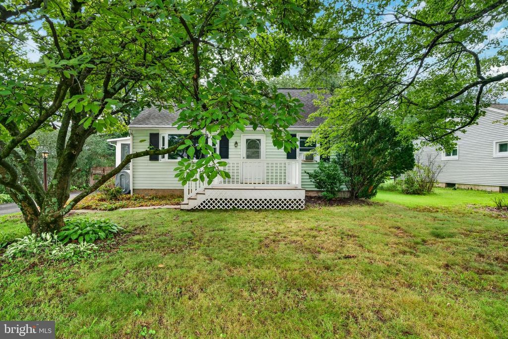 2025 ROOSEVELT BLVD, Hatfield, PA 19440