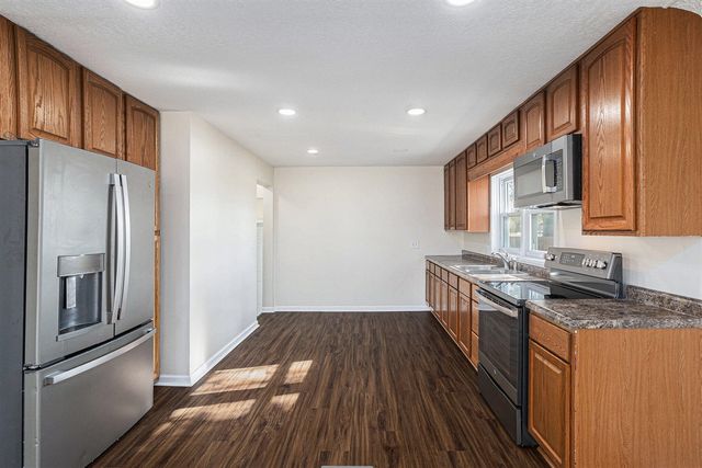 688 W Chicago Road, Bronson, MI 49028