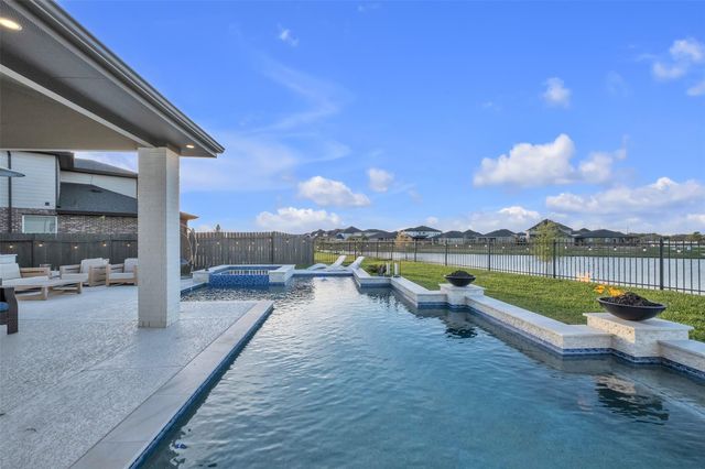 28306 Hannahs Harbor Lane, Katy, TX 77494