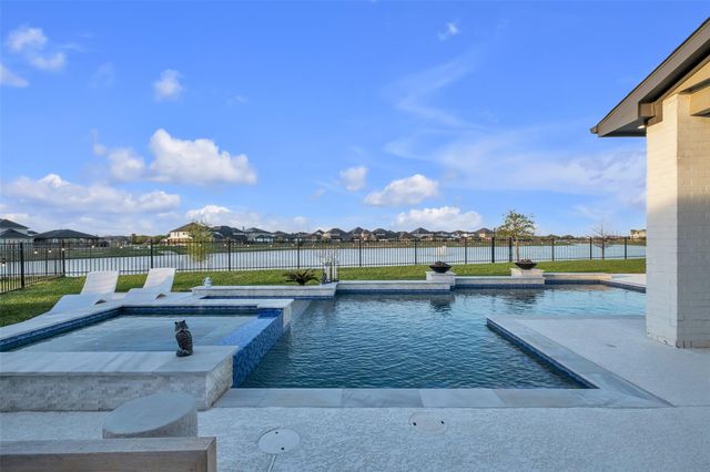 28306 Hannahs Harbor Lane, Katy, TX 77494