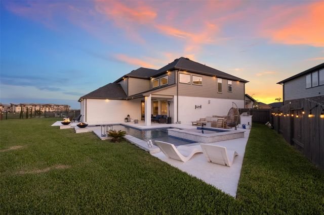 28306 Hannahs Harbor Lane, Katy, TX 77494