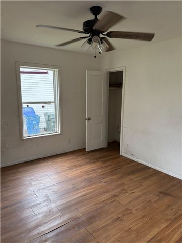 1809 Trenton Dr, Corpus Christi, TX 78404