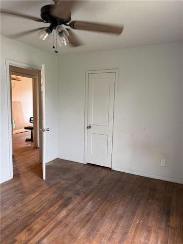 1809 Trenton Dr, Corpus Christi, TX 78404