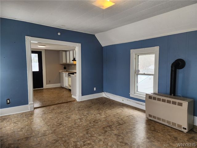 23 Waverly Street, New Albion, NY 14719