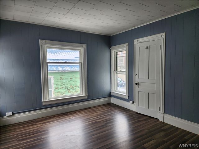 23 Waverly Street, New Albion, NY 14719