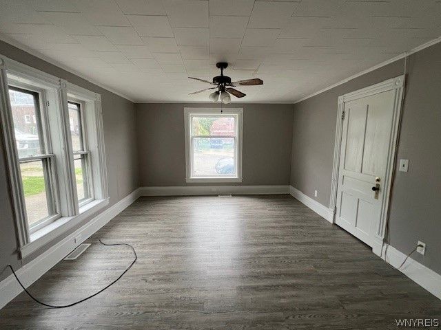 23 Waverly Street, New Albion, NY 14719