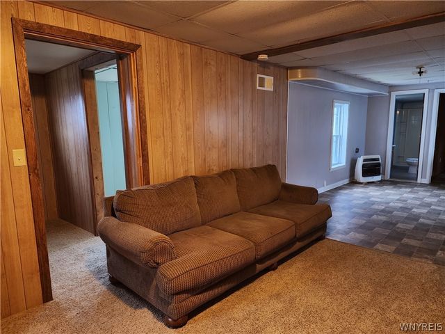 23 Waverly Street, New Albion, NY 14719