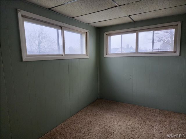 23 Waverly Street, New Albion, NY 14719