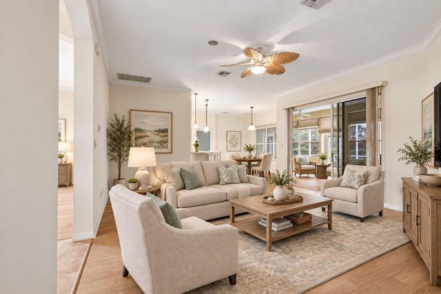 24445 MADEWOOD AVENUE, Leesburg, FL 34748