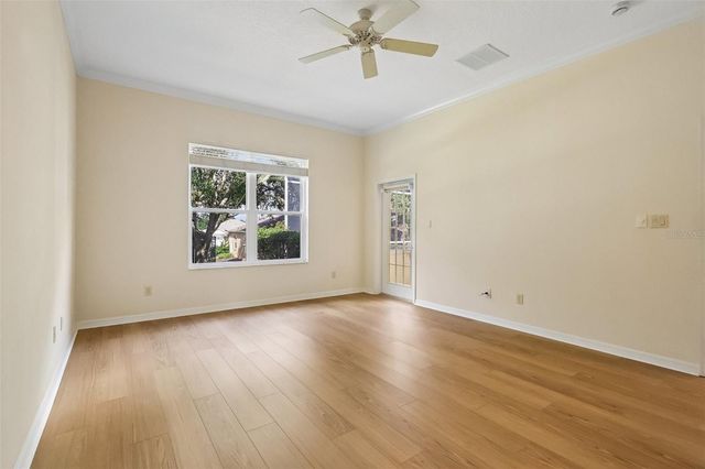 24445 MADEWOOD AVENUE, Leesburg, FL 34748