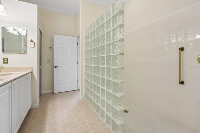 24445 MADEWOOD AVENUE, Leesburg, FL 34748