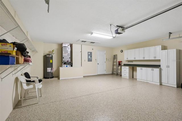 24445 MADEWOOD AVENUE, Leesburg, FL 34748