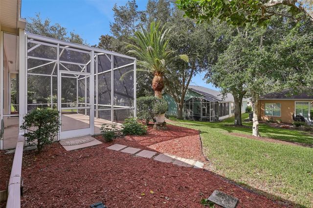 24445 MADEWOOD AVENUE, Leesburg, FL 34748