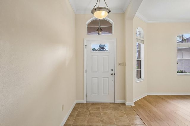 24445 MADEWOOD AVENUE, Leesburg, FL 34748