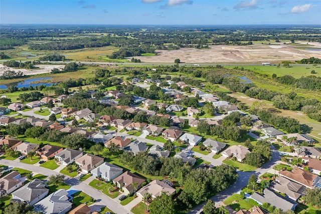 24445 MADEWOOD AVENUE, Leesburg, FL 34748