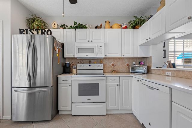 11315 SHIPWATCH LANE 1850, Largo, FL 33774