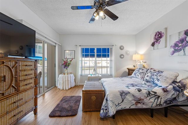 11315 SHIPWATCH LANE 1850, Largo, FL 33774