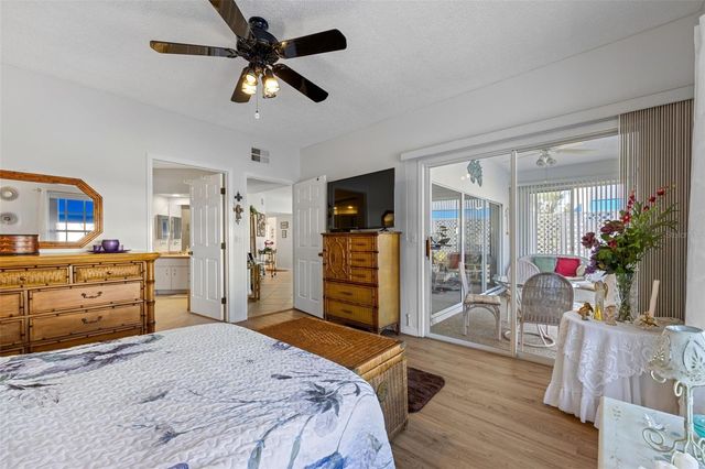 11315 SHIPWATCH LANE 1850, Largo, FL 33774