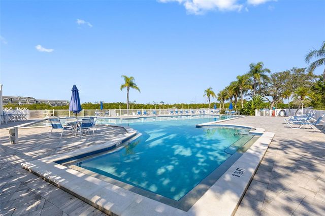 11315 SHIPWATCH LANE 1850, Largo, FL 33774