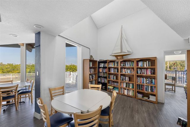 11315 SHIPWATCH LANE 1850, Largo, FL 33774