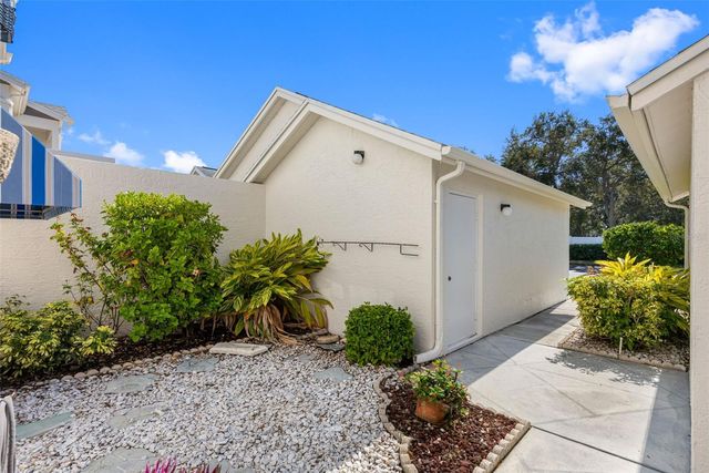 11315 SHIPWATCH LANE 1850, Largo, FL 33774