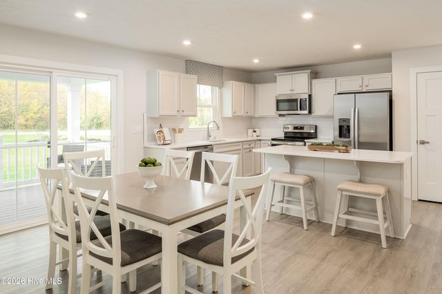 137 Baxter Station Boulevard, Moyock, NC 27958