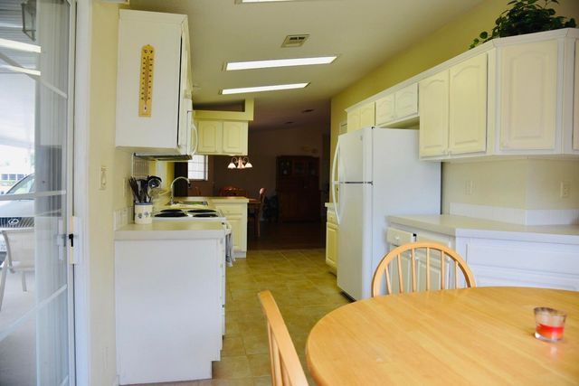 3801 Spatterdock Lane, Port St. Lucie, Port St Lucie, FL 34952