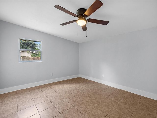4218 Crenshaw Street, Houston, TX 77017