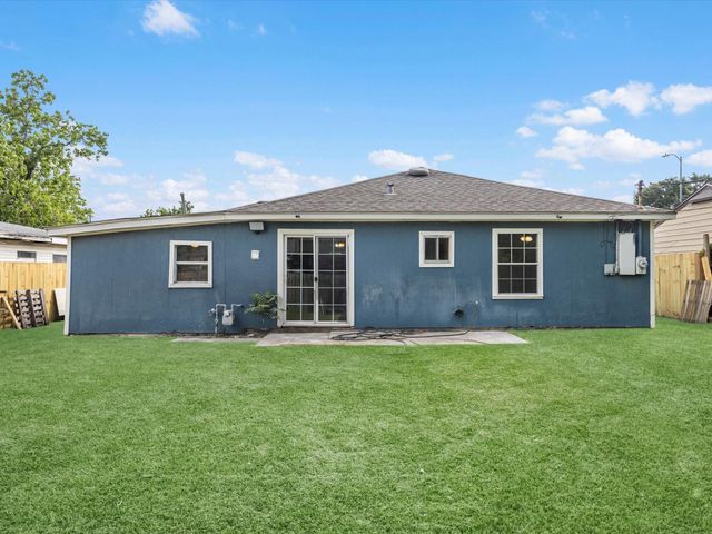 4218 Crenshaw Street, Houston, TX 77017